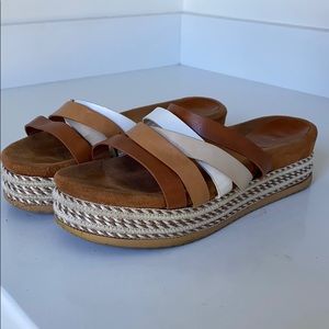 Bamboo size 9 sandals